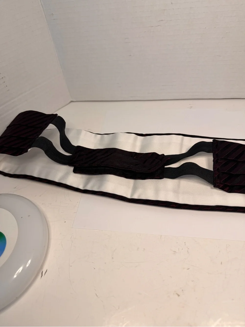 Men's Burgundy and Black Pleated Cummerbund